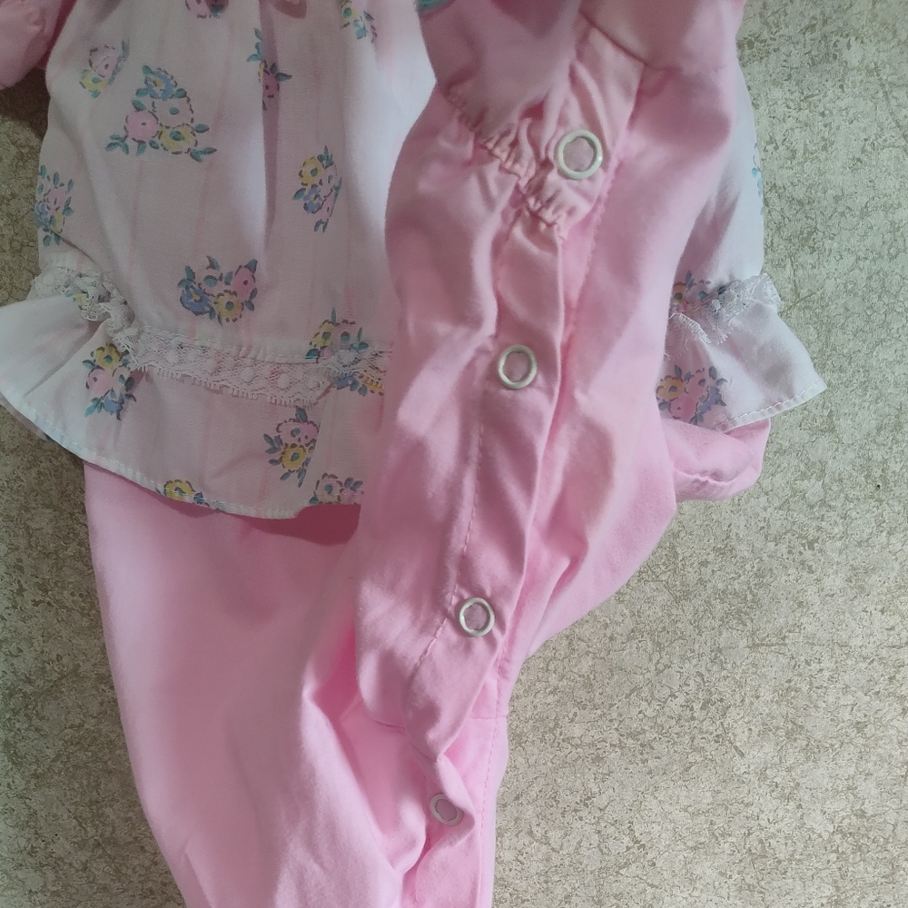 Vintage Mayfair Footed Romper 0-6 Month Kitten Cat Pink Lace Americana Peter Pan - Picture 8 of 15